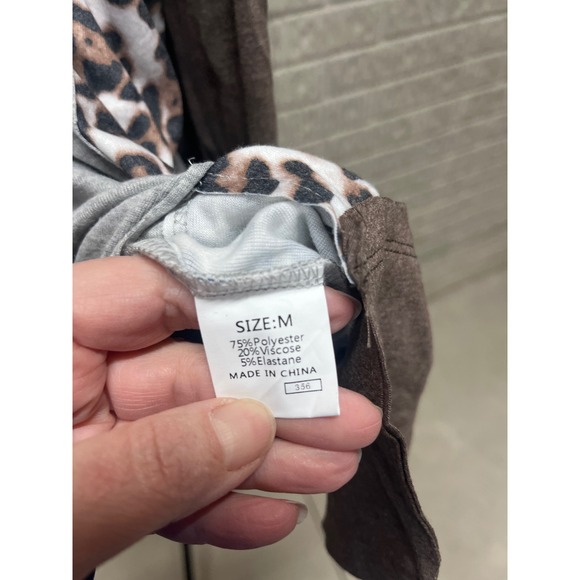 Womens Leopard Print Color Block Long Sleeve Top Gray Brown Size M - Picture 3 of 3